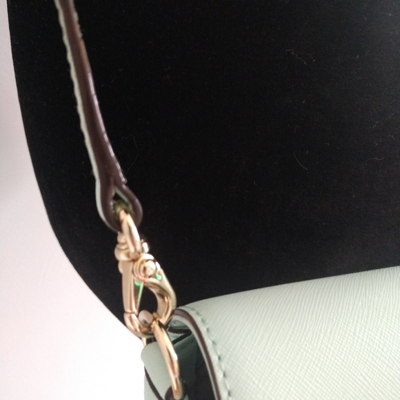 Kate Spade crossbody purse - Picture 5 of 11